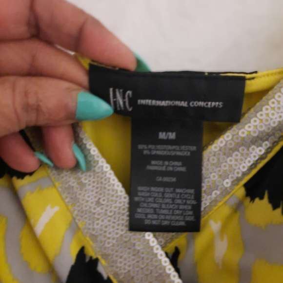 International Concepts, SZ MM           Color, Yellow, Black, Grey, and White. - Picture 4 of 5